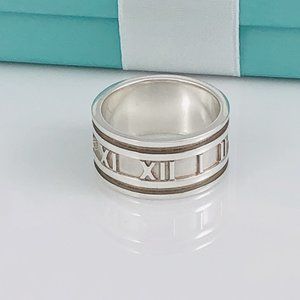 Size 5.5 Tiffany & Co Silver Atlas Ring Unisex Wide Band Roman Numerals